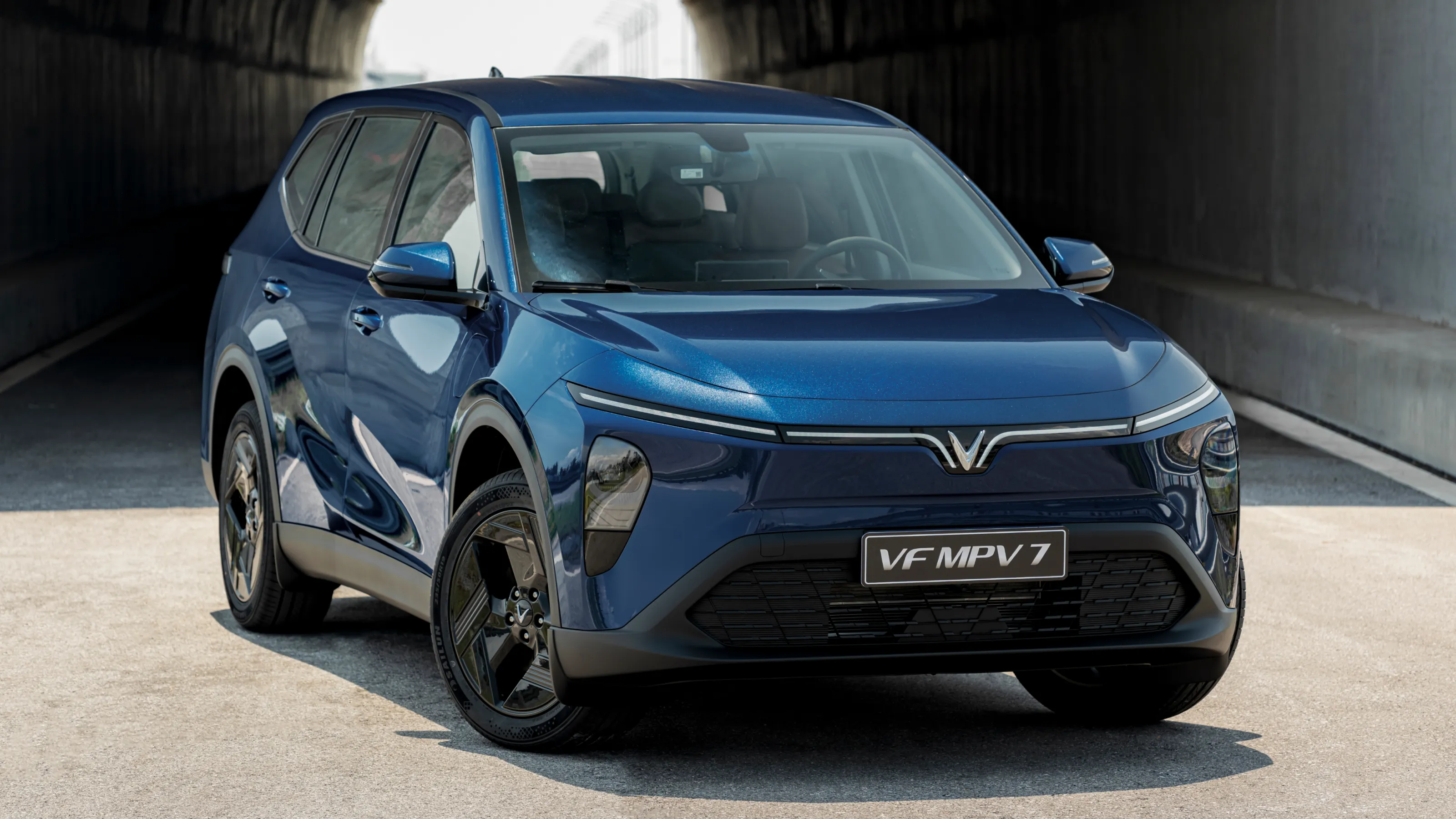 VinFast VF MPV 7 - Hình ảnh 1